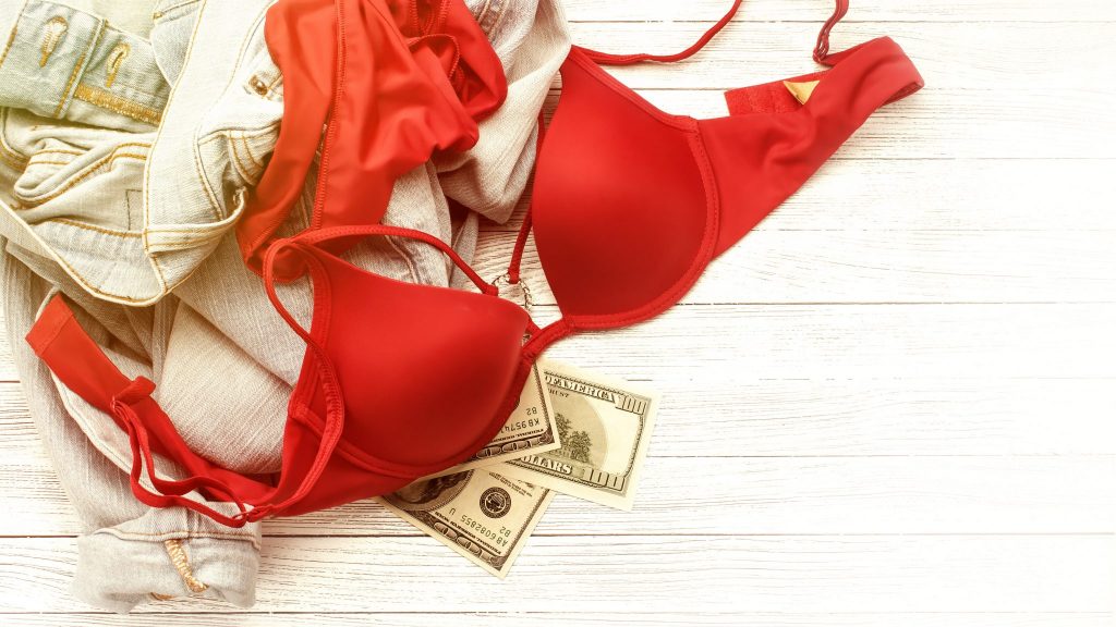 How to Avoid an Escort Service Scam